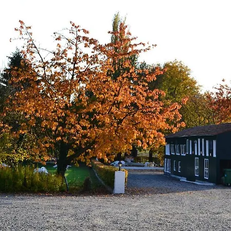 Hotel Lahaye *